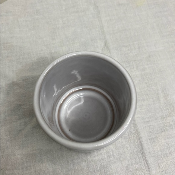 Anthropologie white glazed terracotta small canister without lid - Picture 3 of 7